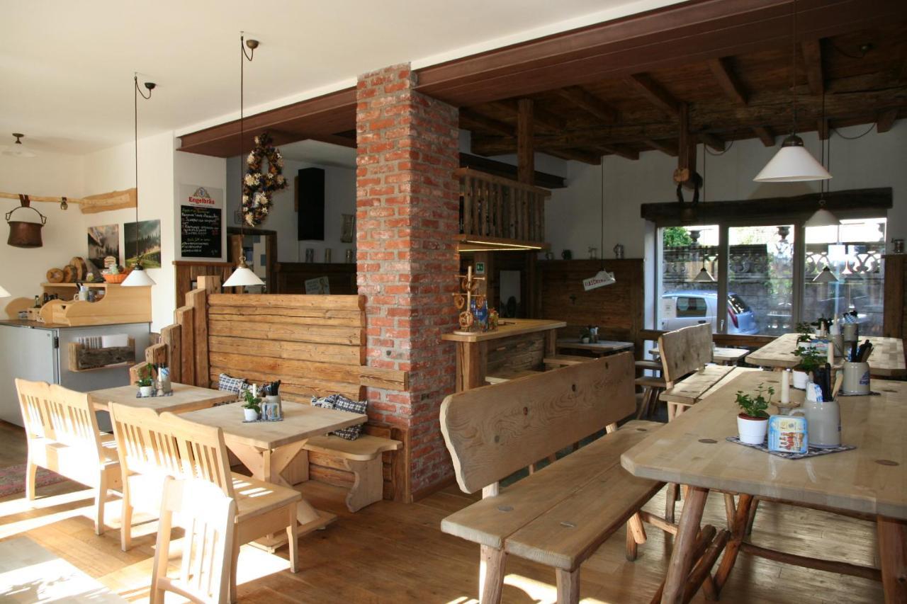 La Baita Dinner & Bed อิสปรา ภายนอก รูปภาพ